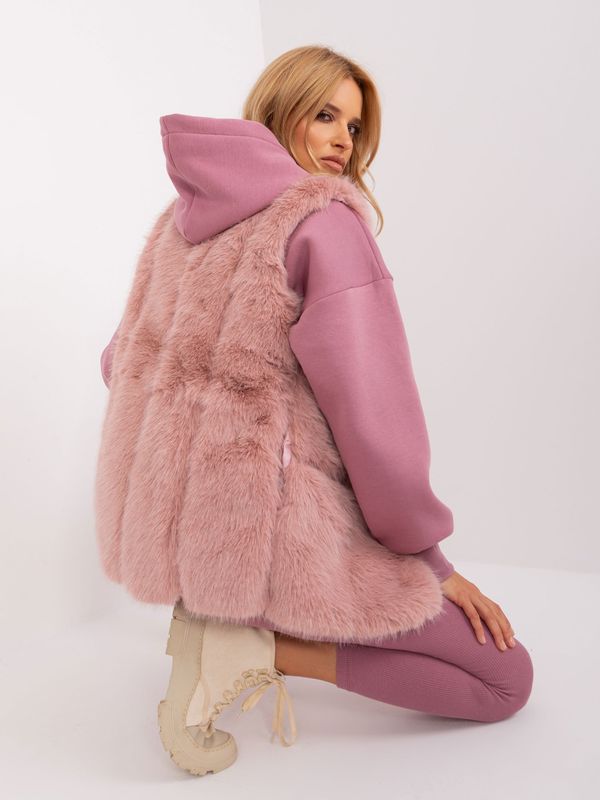 Fashionhunters Women's fur vest in light pink color