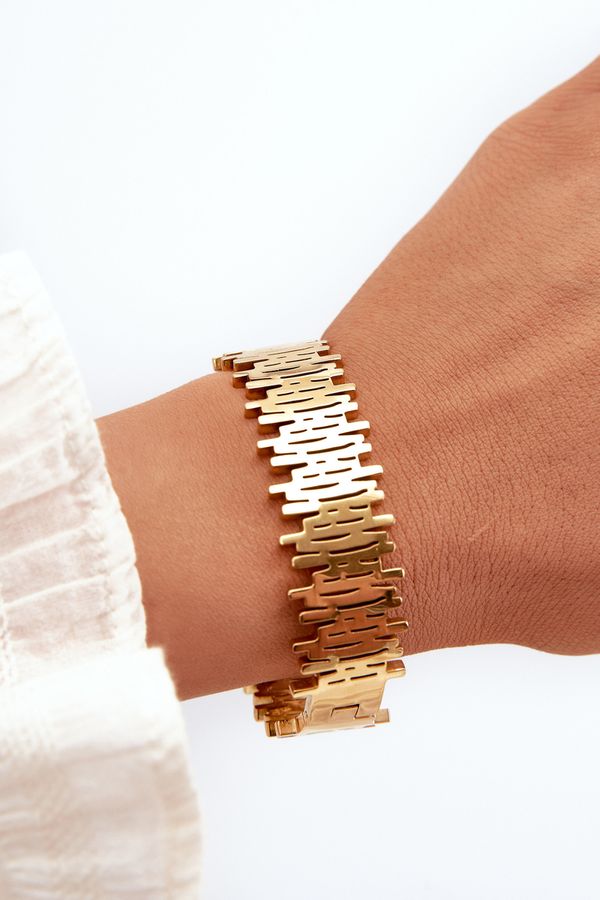 Kesi Women's Gold Stainless Steel Bracelet