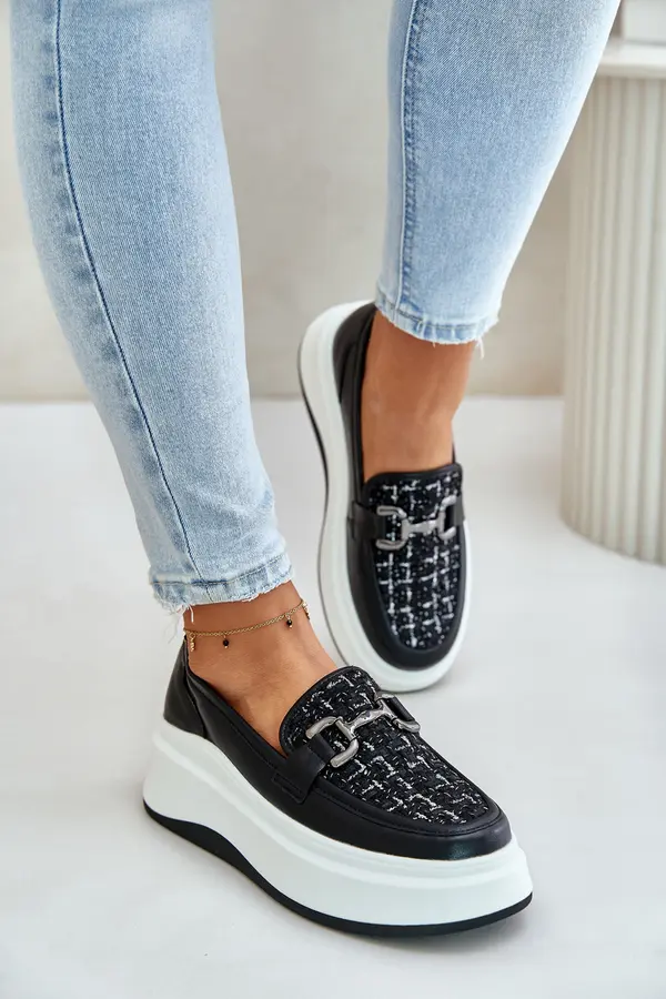 VINCEZA Women's leather moccasins on platform with Vinceza decoration black