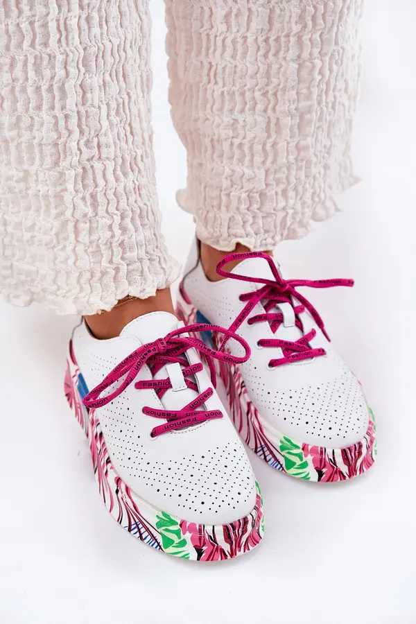 VINCEZA Women's Leather Sneakers On Patterned Platform Vinceza