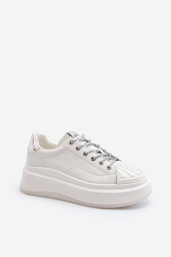 Kesi Women's leather sneakers on the GOE platform white