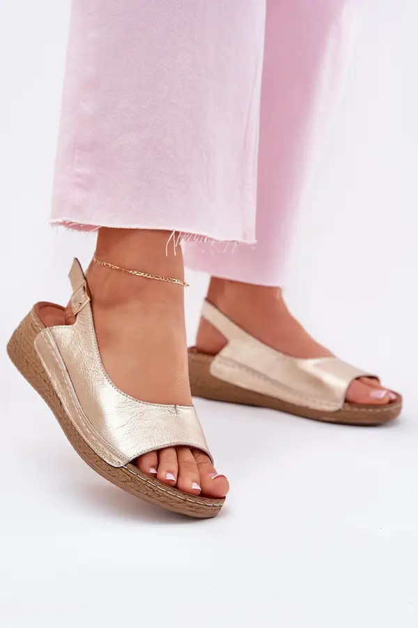 Maciejka Women's leather wedge sandals Maciejka L7069 Gold