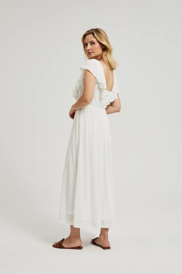 Moodo Women's maxi dress with back neckline MOODO - white