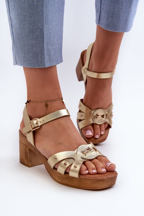 PE1 Women's sandals Kesi