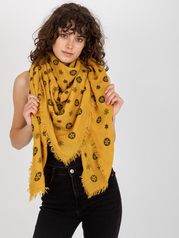 Fashionhunters Women's scarf with print - yellow