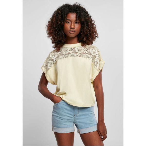 Urban Classics Women's short oversized lace t-shirt with soft yellow color