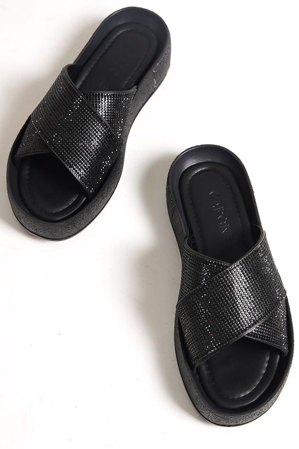 Capone Outfitters Women's sliders Capone Outfitters