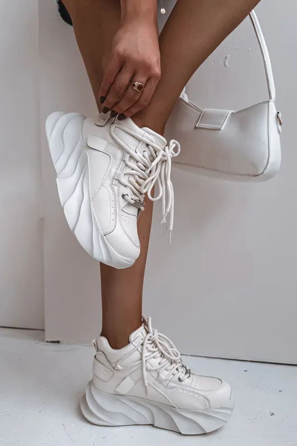 GOE Women's Sneakers Natural Leather GOE