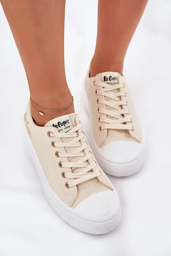 Lee Cooper Women's Sneakers On A Platform Beige Lee Cooper