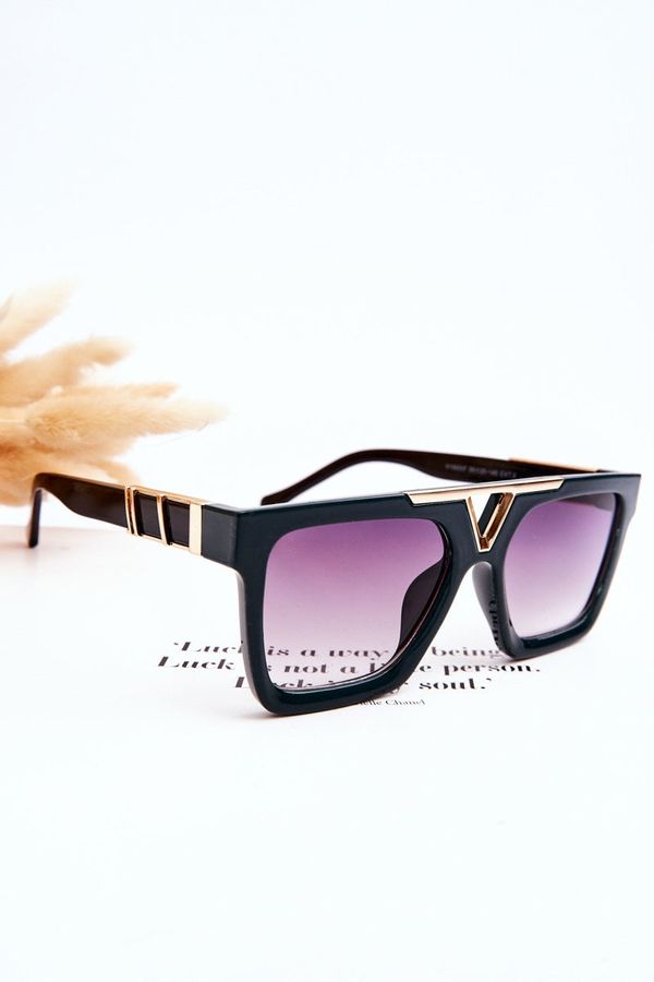 Kesi Women's Sunglasses V130037 Black and Green