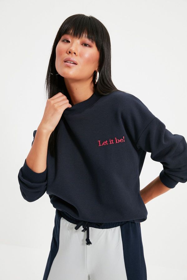 Trendyol Women's sweater Trendyol Let it be!