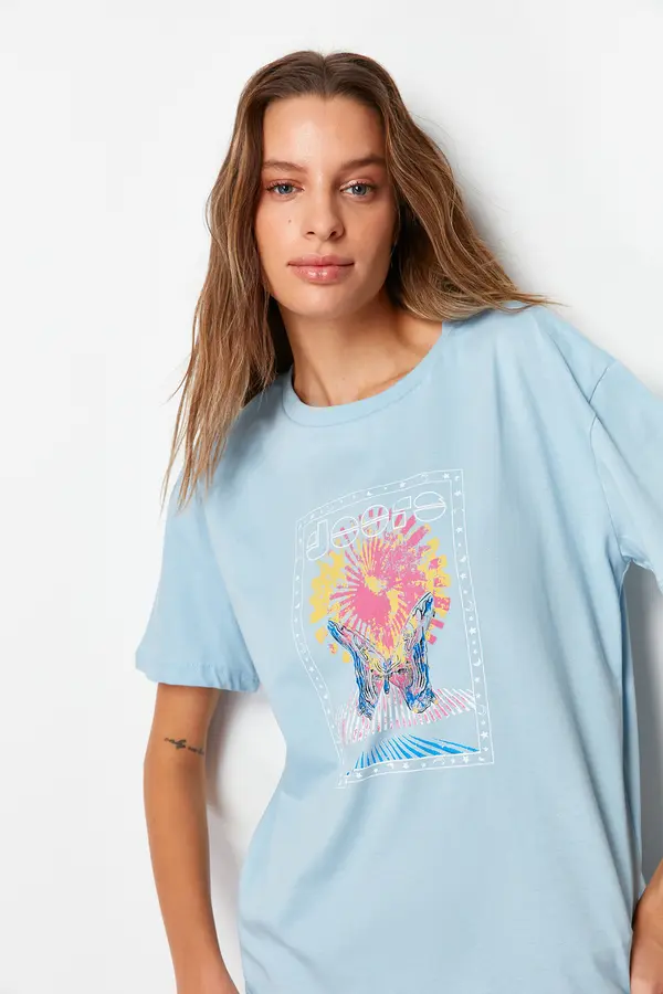Trendyol Women's t-shirt Trendyol Butterfly