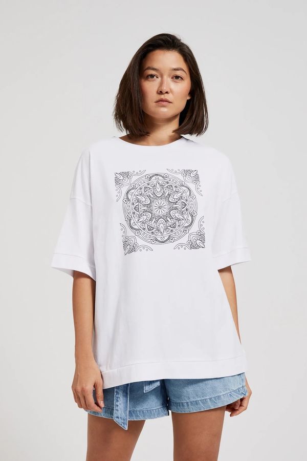 Moodo Women's T-shirt with MOODO print - white