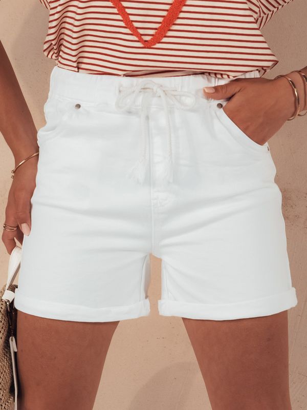 DStreet Women's White Dstreet Shorts