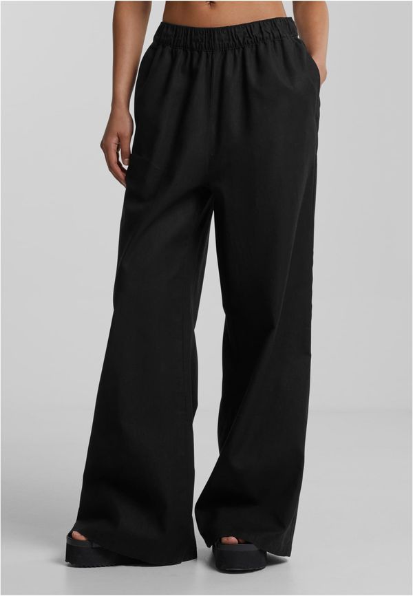 Urban Classics Women's wide-legged trousers - black