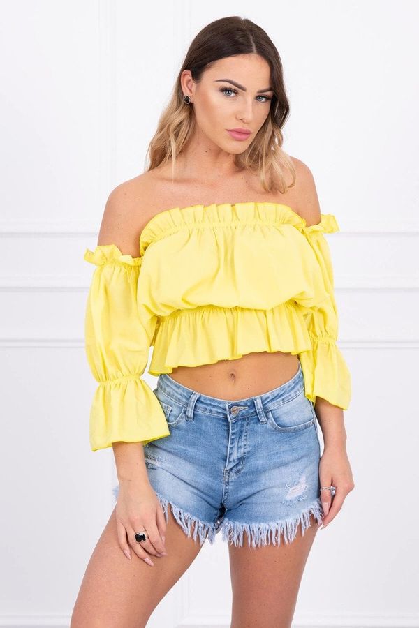 Kesi Yellow blouse over the shoulder