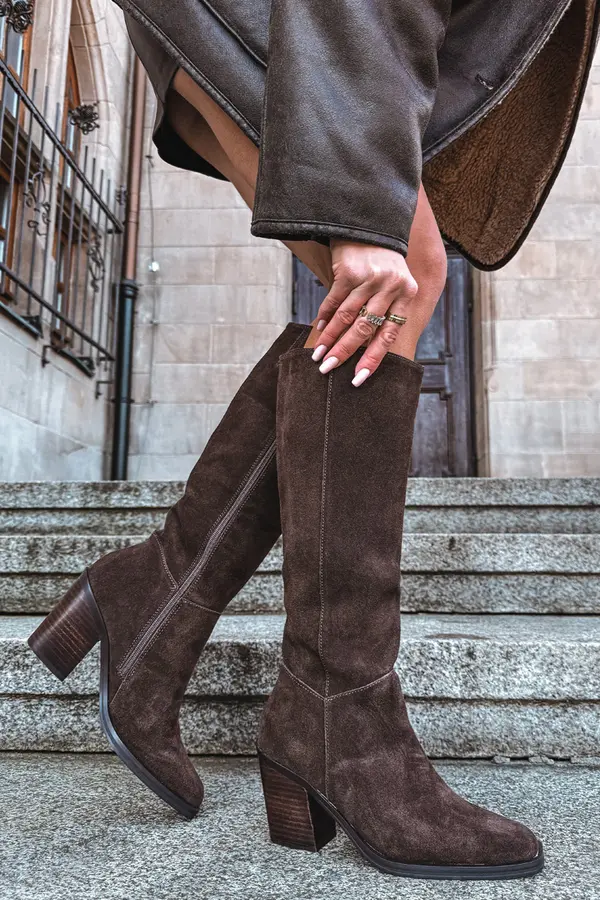 Boto Zazoo Suede Knee High Boots With Zip Chocolate Lissara