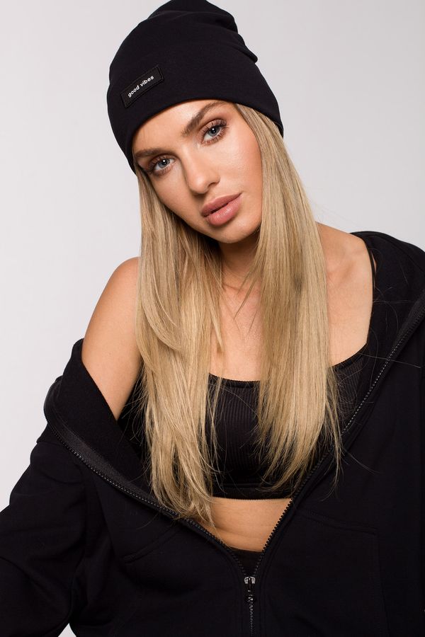 Made Of Emotion Ženska kapa Made Of Emotion Made_Of_Emotion_Beanie_Hat_M624_Black