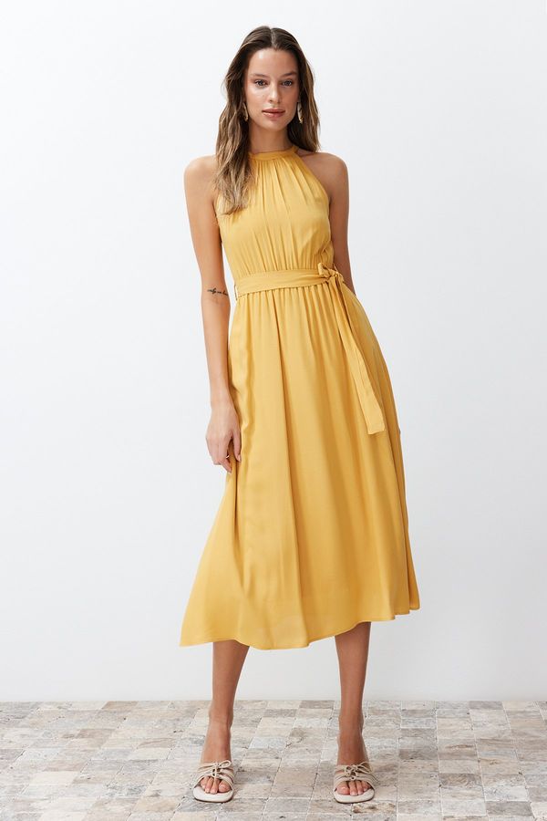 Trendyol Ženska obleka Trendyol Midi