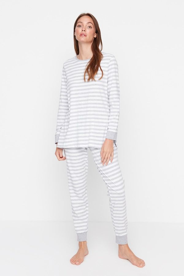 Trendyol Ženska pižama komplet Trendyol Striped