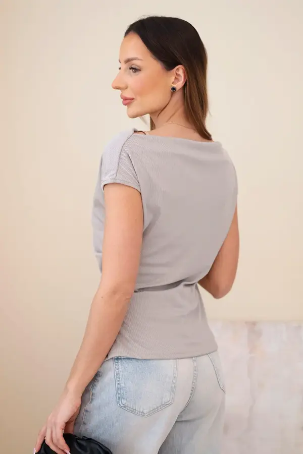 Kesi Włoski Ženska rebrasta bluza z vodopadnim izrezom Kesi