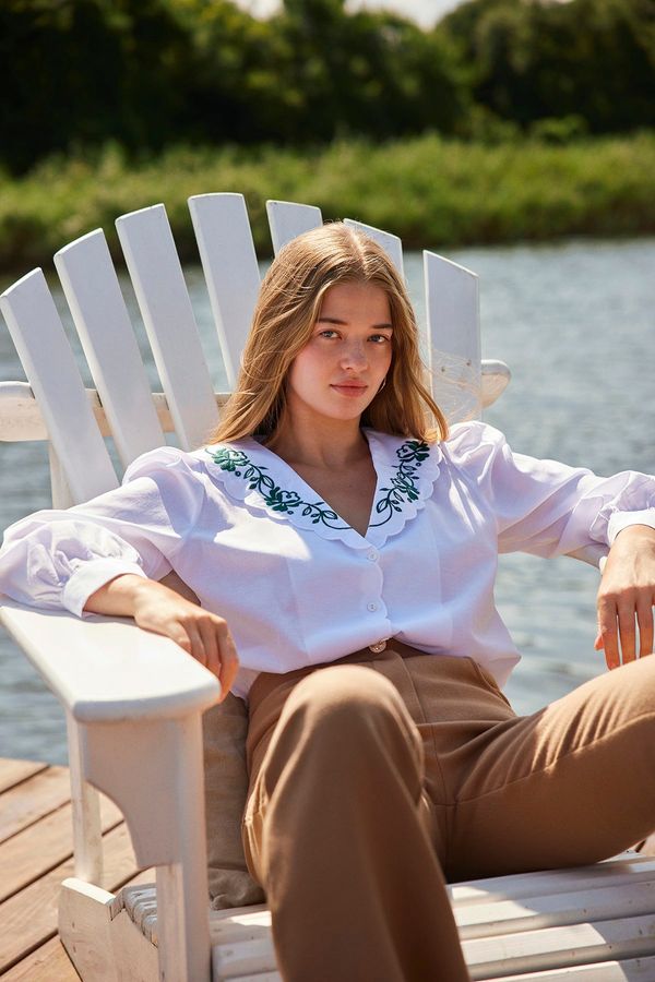 Trendyol Ženska srajca Trendyol Embroidery