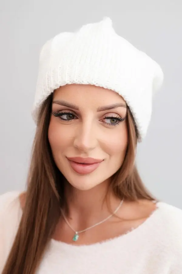 Kesi Ženska zimska kapa z ušesi Kesi K440 bela