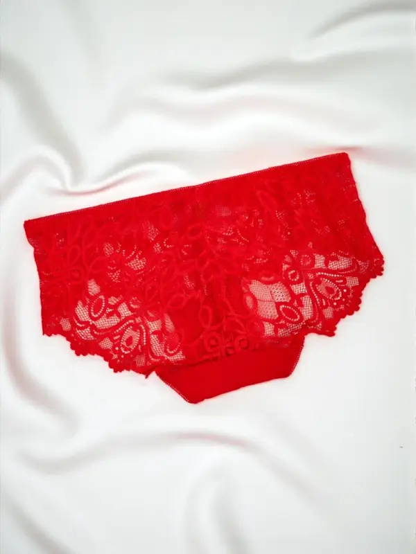 Resti Ženske čipkaste hlačke Resti