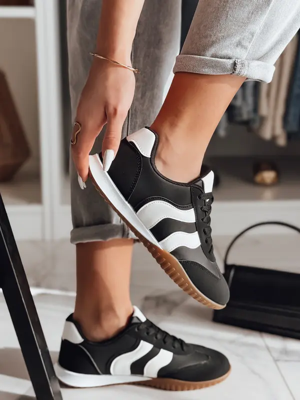 DStreet Ženske črne športne superge Dstreet