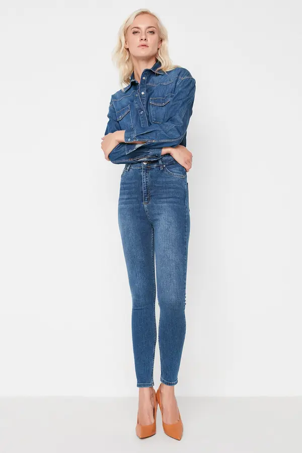 Trendyol Ženske kavbojke Trendyol Skinny Fit