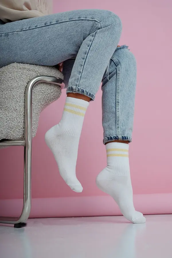 Milena Ženske nogavice Milena bele rumene črte