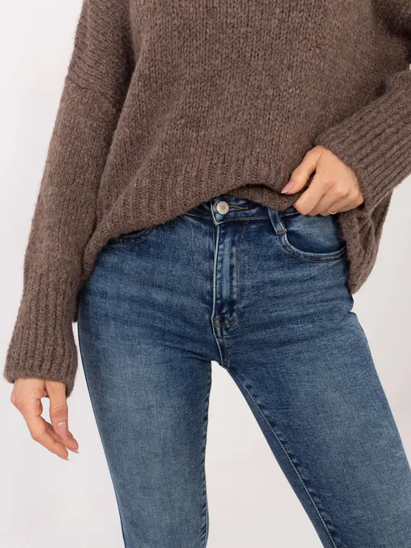 Factory Price Ženske slim fit kavbojke v temno modri barvi