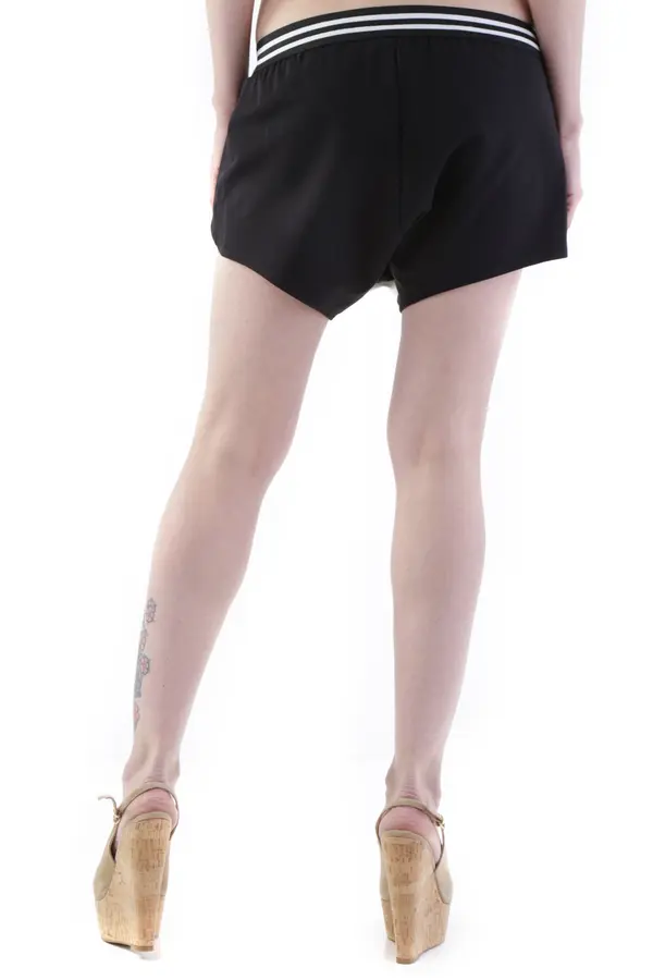 525 Ženske športne kratke hlače