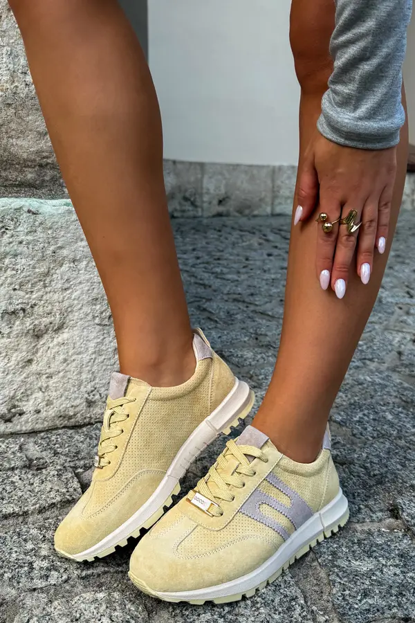 Boto Ženske športne superge iz naravnega semiša, rumene barve