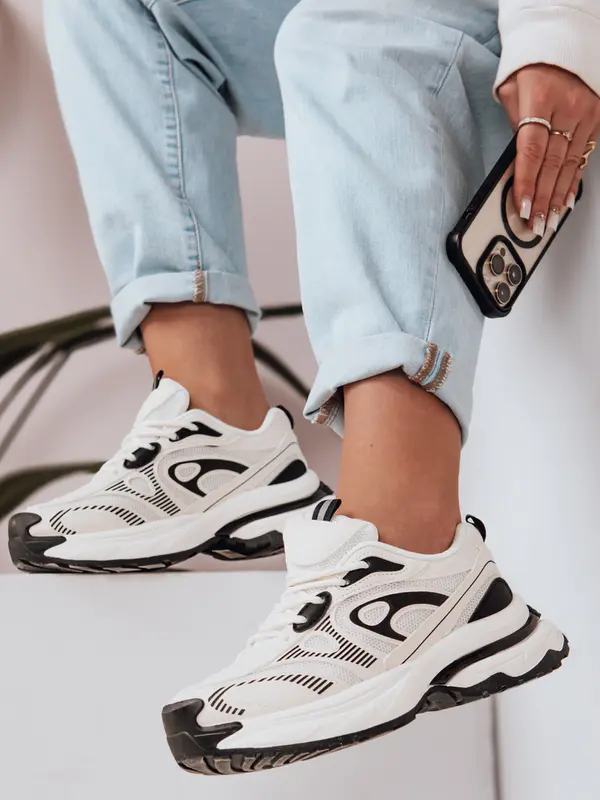 DStreet Ženske superge na platformi AIRBOOST