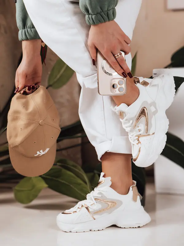 DStreet Ženske superge SPARKGLAM bele