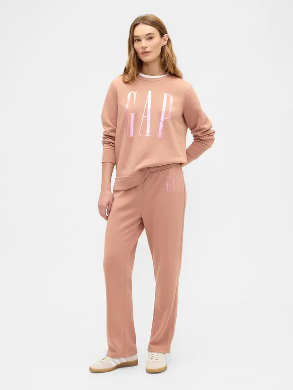 GAP Ženske trenirke GAP z logotipom