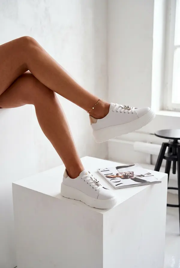 VINCEZA Ženske usnjene superge s platformo in zaponko Vinceza