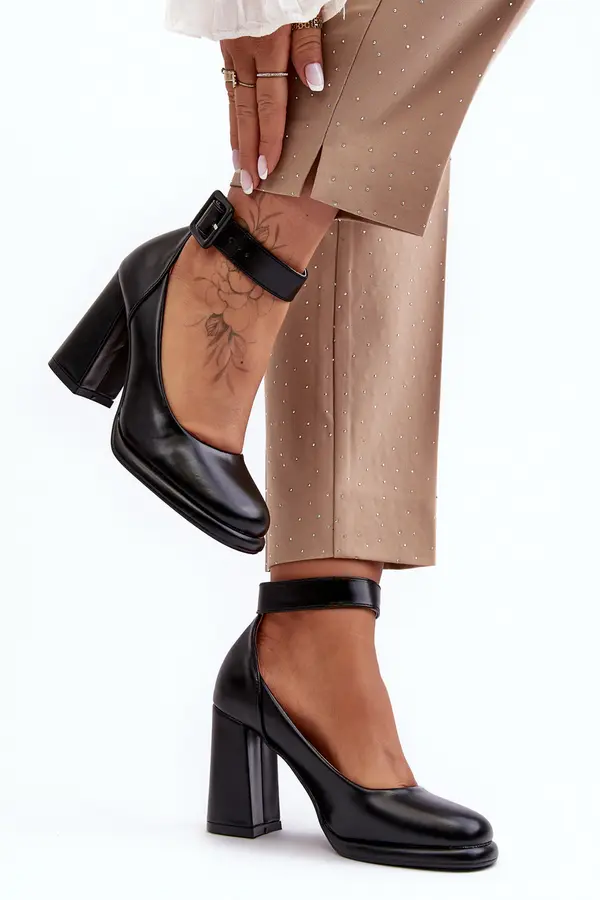 Boto Ženski čevlji z visoko peto Kesi