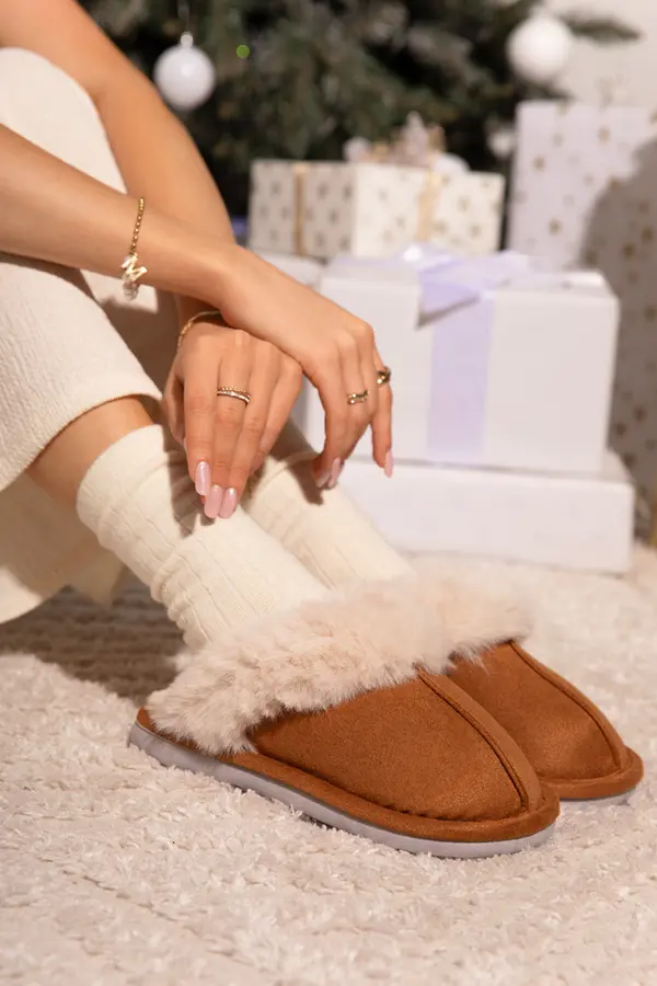 Boto Ženski copati s krznom Camel Delissa