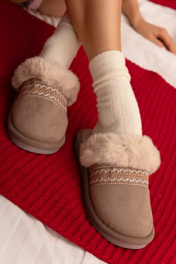 Boto Ženski copati z umetnim krznom