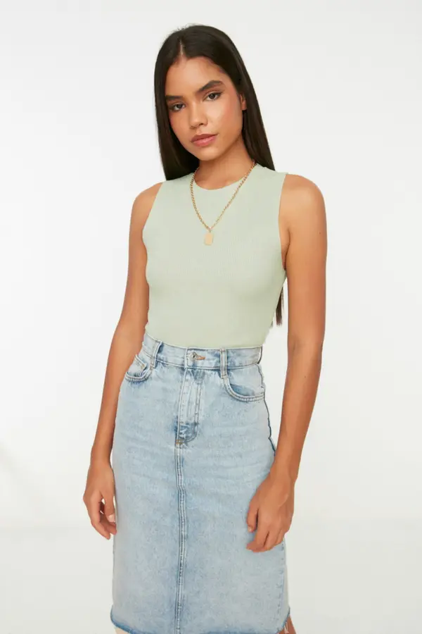 Trendyol Ženski crop top Trendyol Crew Neck
