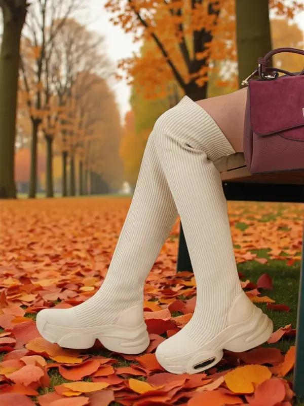 Resti Ženski dolgi škornji brez rokavov z debelim podplatom