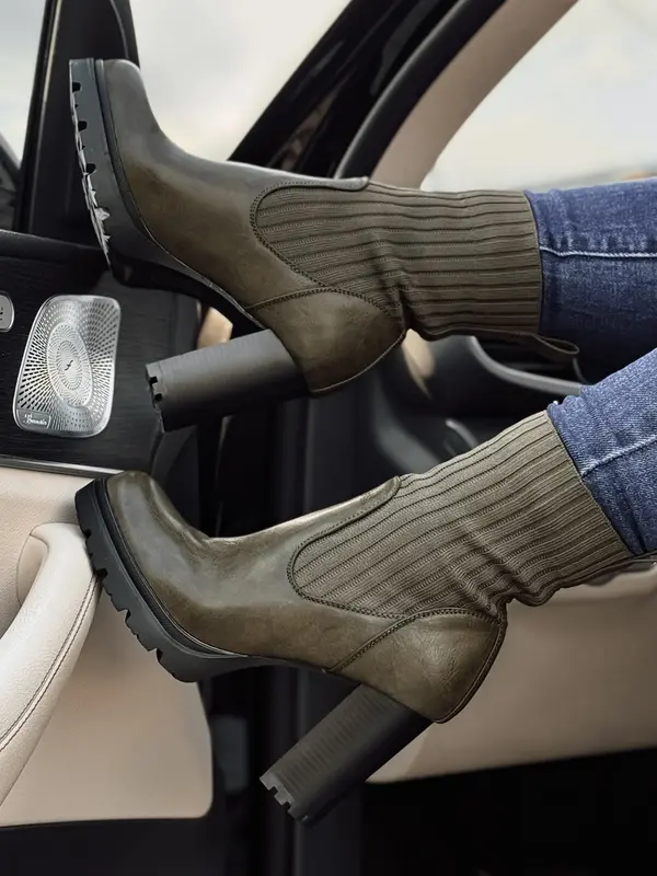 DStreet Ženski gležnjarji DOMVIBE s peto