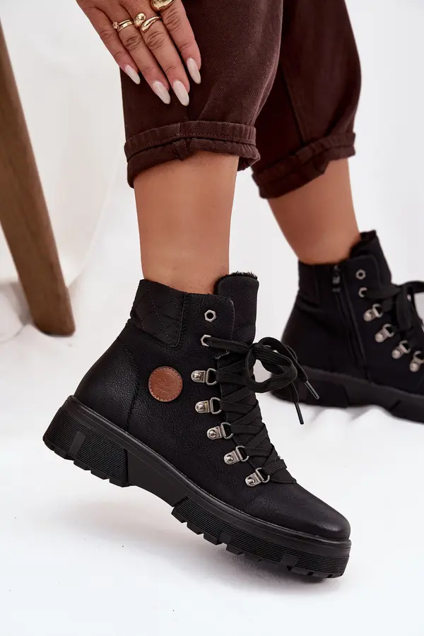 Boto Ženski gležnjarji na platformi