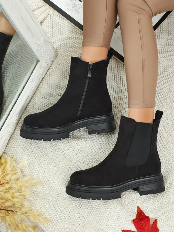 Resti Ženski gležnjarji Resti