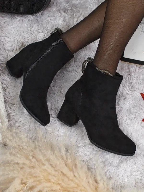 Resti Ženski gležnjarji s peto Resti Ornella