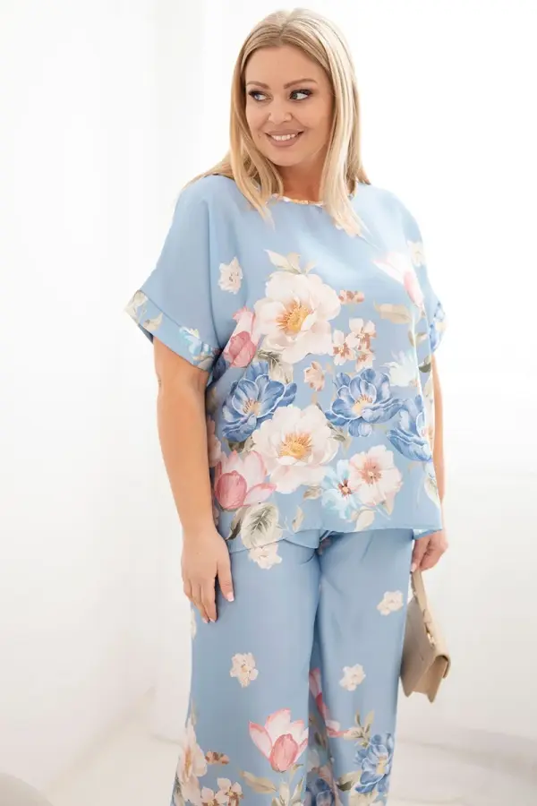 Kesi Włoski Ženski komplet plus size Kesi Włoski z bluzo in hlačami s cvetličnim vzorcem