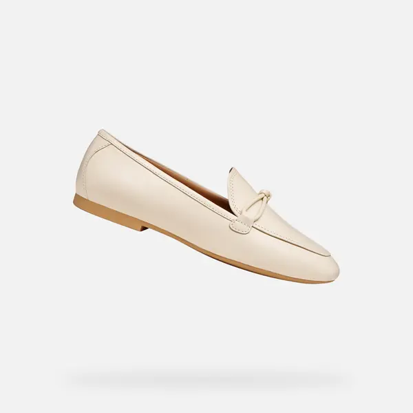 GEOX Ženski kremni mokasini Geox New Palmaria