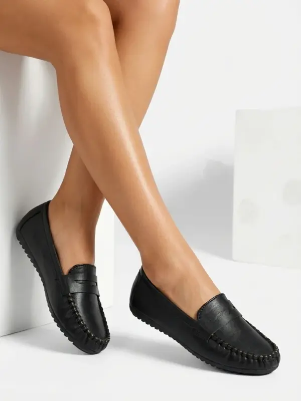 Resti Ženski mokasini z ravnim podplatom